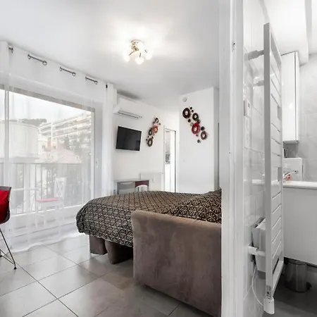-calme -parking Apartment *